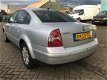 Volkswagen Passat - 1.9 TDI Sedan 74kW/101pk | Xenon - 1 - Thumbnail