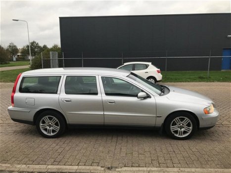 Volvo V70 - D5 Edition I 185pk | 6-bak | 2006 - 1