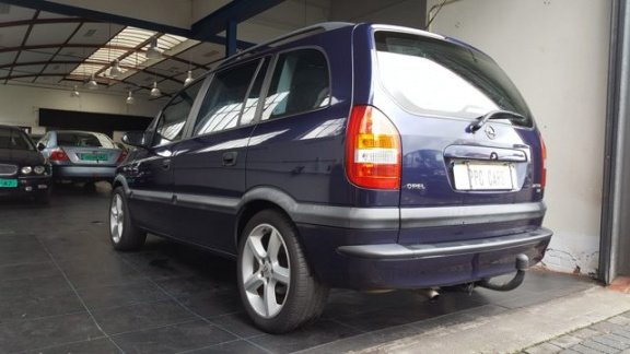 Opel Zafira - 2.2-16V Elegance 1400 kg Trekgewicht Dealeronderhouden - 1