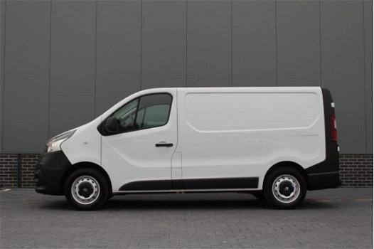 Renault Trafic - 1.6 dCi 90PK T27 L1H1 Générique | Airco | Trekhaak | Cruisecontrol *Rijklaar - 1