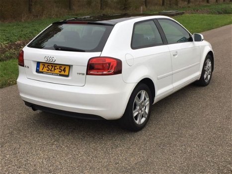 Audi A3 - 1.2 TFSI Attraction RNSE radio, automaat, 7 versnellingen, Parrot - 1