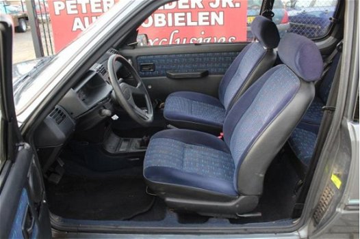 Peugeot 205 - 1.1 Forever Peter Mulder JR Emmer-Compascuum - 1