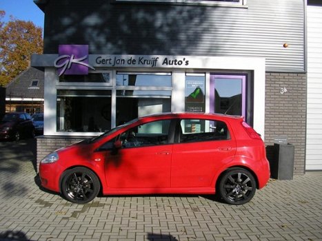 Fiat Grande Punto - 1.4-16V Sport T-jet - 1