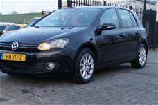 Volkswagen Golf - 1.6 TDI Highline BlueMotion