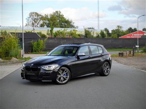 BMW 1-serie - M135i Automaat 5 deurs Origineel NL NAP 135i 135 - 1