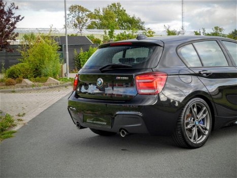 BMW 1-serie - M135i Automaat 5 deurs Origineel NL NAP 135i 135 - 1