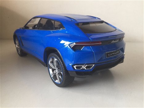 1:18 MCG Lamborghini Urus concept 2012 - 4