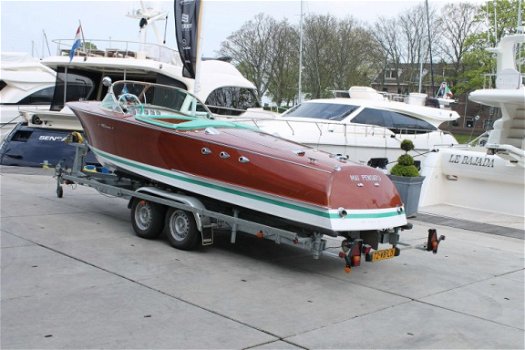 Riva Ariston - 8