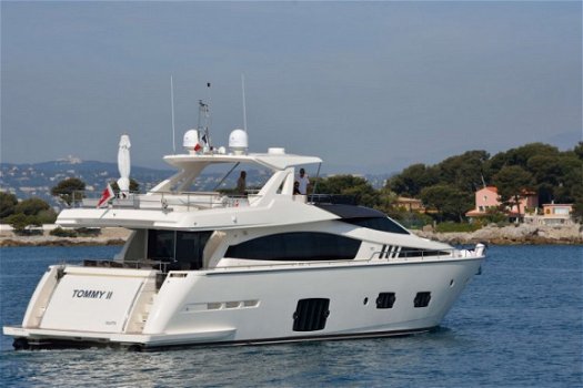 Ferretti Yachts 800 HT - 2