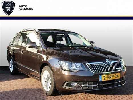 Skoda Superb Combi - 1.6 TDI Active Business 1.6 TDI ACTIVE BUSINESS Xenon Navi Stoelverw. FULL - 1