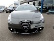 Alfa Romeo Giulietta - 1.4i Turbo 120pk Turismo - 1 - Thumbnail
