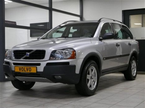 Volvo XC90 - 2.4 D5 AWD *199dkm* Youngtimer* Bijtellingsvriendelijk 7 Pers. Automaat/Leder - 1