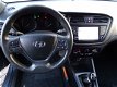 Hyundai i20 - 1.0T Black edition *Navigatie/Camera/13796 km - 1 - Thumbnail