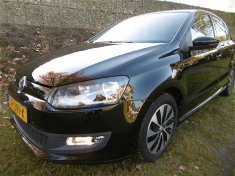 Volkswagen Polo - TSI/BLM/CONNECTED S/EXECUTIVE PLUS/NAVI/INR&GAR.MOGELIJK - 1