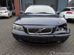 Volvo V70 - D5 Comfort Line - 1 - Thumbnail