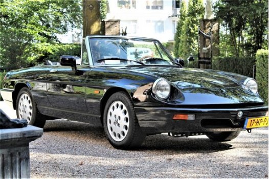 Alfa Romeo Spider - 2.0 - 1