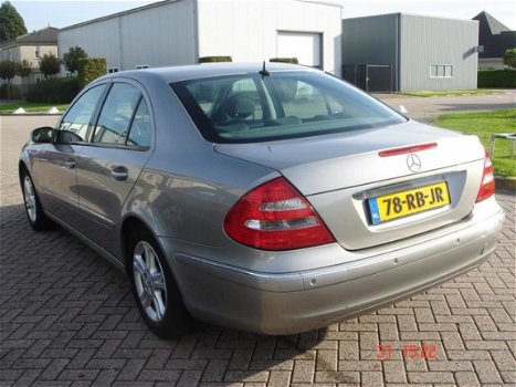 Mercedes-Benz E-klasse - 220 CDI Avantgarde Airco, Climate, Automaat , met NAP - 1