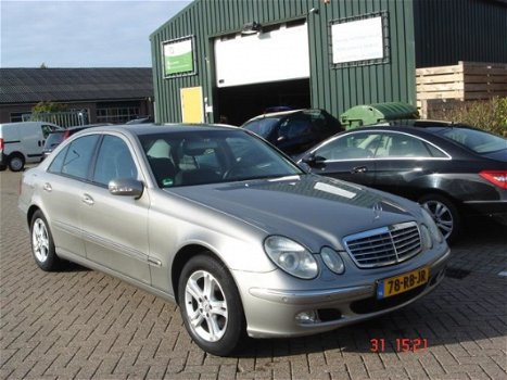 Mercedes-Benz E-klasse - 220 CDI Avantgarde Airco, Climate, Automaat , met NAP - 1