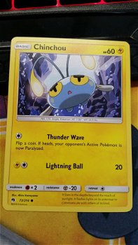 Chinchou 73/214 Lost Thunder - 1