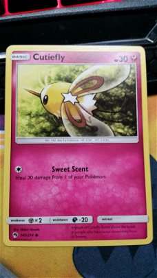 Cutiefly  145/214 Lost Thunder