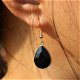 teardrop oorbellen goud met koningsblauw swarovski kristal ook in helder en zwart 1001oorbellen - 2 - Thumbnail
