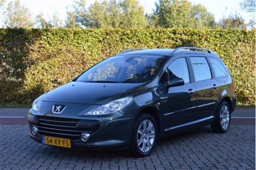 Peugeot 307 SW - 2.0-16V Premium - 1