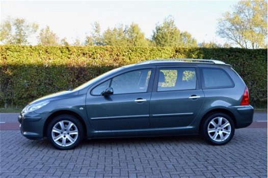 Peugeot 307 SW - 2.0-16V Premium - 1