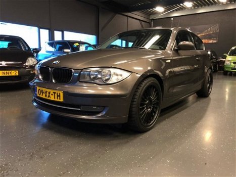 BMW 1-serie - 118d Corporate Business Line Automaat Airco elk.ramen bj2007 zeer nette - 1