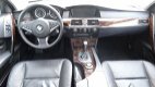 BMW 5-serie Touring - 535d High Executive, 2e eigenaar, 225000Km NAP, Bomvolle auto - 1 - Thumbnail