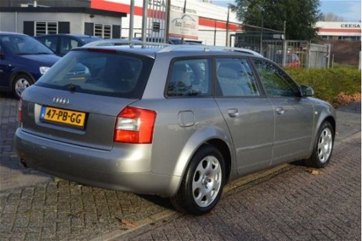 Audi A4 Avant - 2.0 FSI bj04 airco elec pak - 1