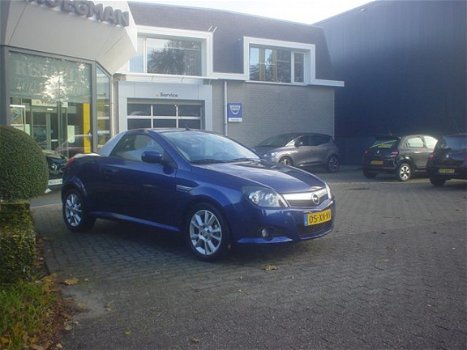 Opel Tigra TwinTop - 1.4 16V Sport - 1