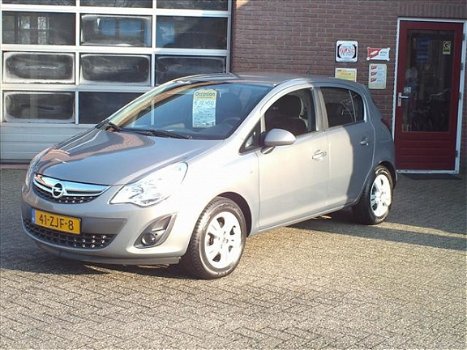 Opel Corsa - 1.2 16V 5D Anniversary Idition - 1