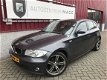 BMW 1-serie - 118d executive// 5-Deurs // Airco // Sportstoelen - 1 - Thumbnail