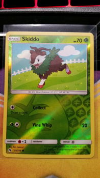 Skiddo 35/214 (reverse) Lost Thunder - 1