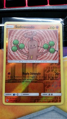 Sudowoodo  110/214 (reverse) Lost Thunder