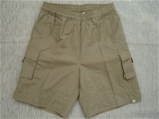 Nieuwe  Stoere Rucanor Worker Bermuda  maat 140  Khaki