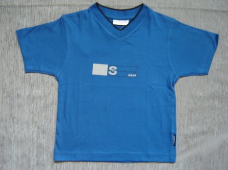 Nieuw Stoer Rucanor V-Hals T-Shirt maat 104 - 1