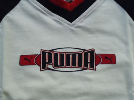 PUMA T-Shirt V-Hals maat 92 - 2