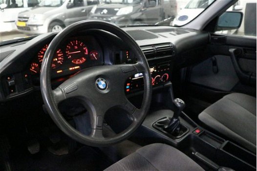 BMW 5-serie - 520i - 1