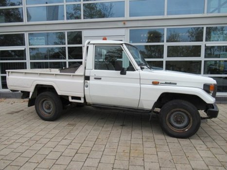 Toyota Land Cruiser - 4.2D HZJ 75 PickUp - 1