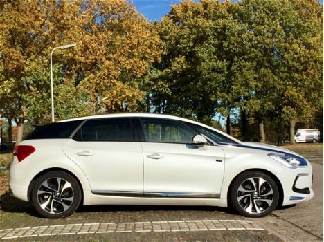 Citroën DS5 - Hybrid4 Sport Chic 4WD HEADUP ALLE OPTIE - 1