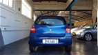 Renault Twingo - 1.2 AUTHENTIQUE Leuke auto 1 eigenaar gehad - 1 - Thumbnail