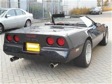 Chevrolet Corvette Convertible - 5.7L V8