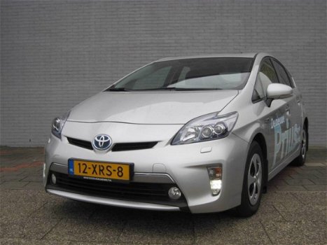 Toyota Prius - 1.8 Plug-in Hybrid Dynamic Business CVT-automaat - 1