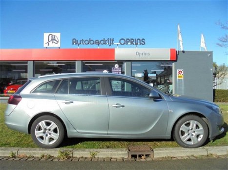 Opel Insignia Sports Tourer - 1.4 T EcoFLEX Cosmo NL Auto met Leder Interieur en Navigatie - 1