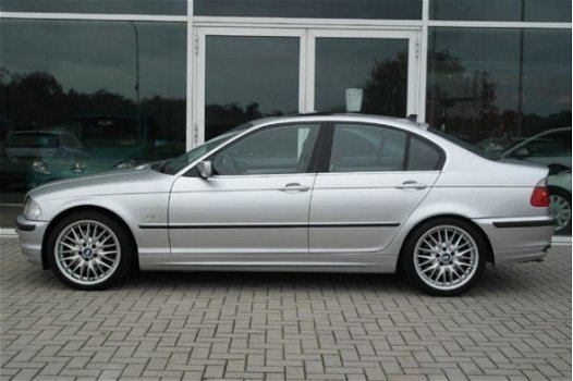 BMW 3-serie - 330d Executive # Xenon, Automaat, Clima, VOL - 1