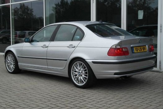 BMW 3-serie - 330d Executive # Xenon, Automaat, Clima, VOL - 1