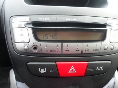Toyota Aygo - 1.0 VVT-i 5D Now met airco - 1