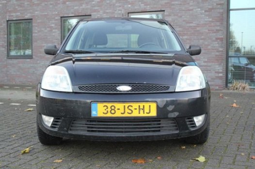 Ford Fiesta - 1.4-16V Ghia Airco inruil auto - 1