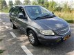 Chrysler Grand Voyager - Geen apk. Zo meenemen - 1 - Thumbnail